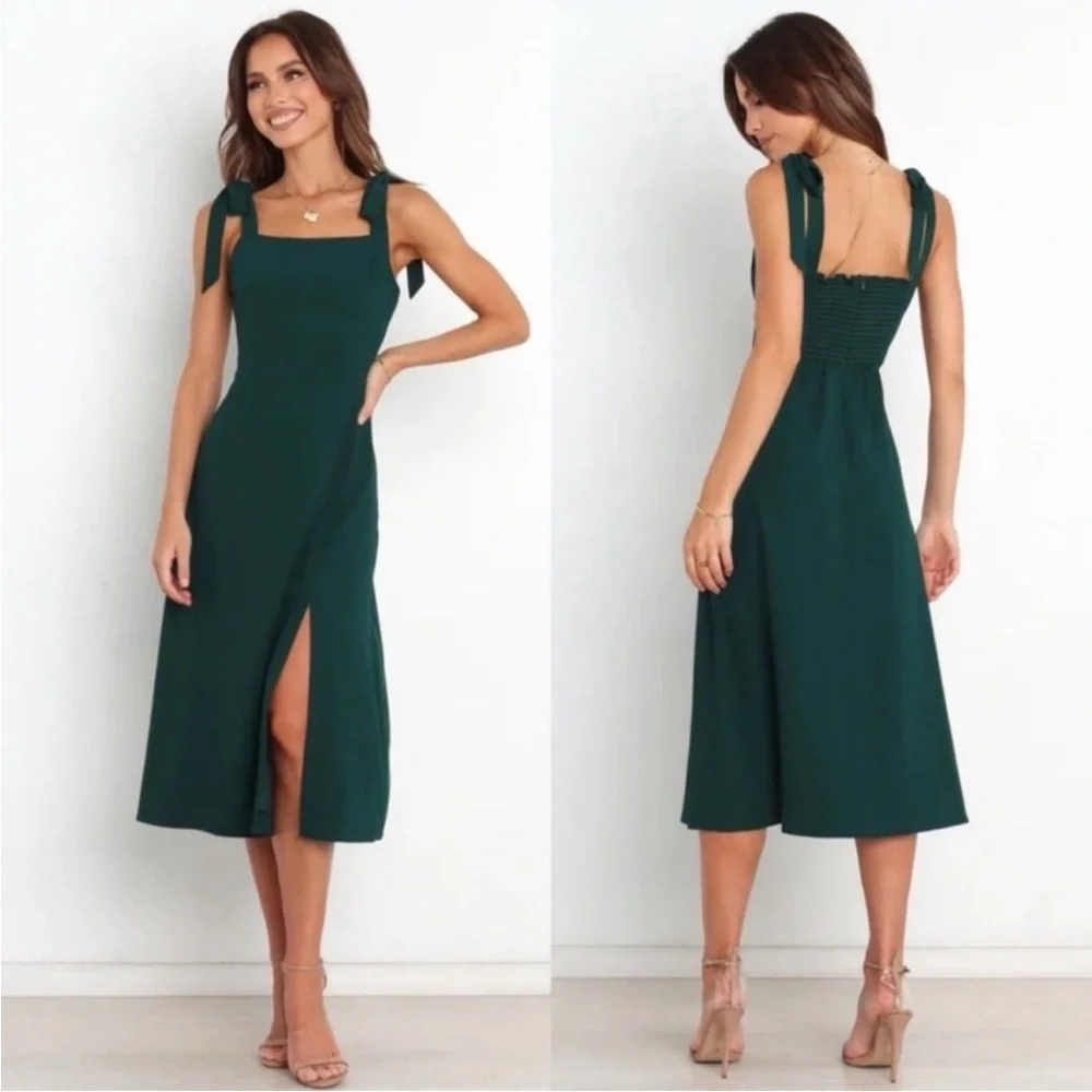 NWOT Petal & Pup Laurel Midi Dress in Emerald - Picture 1 of 6